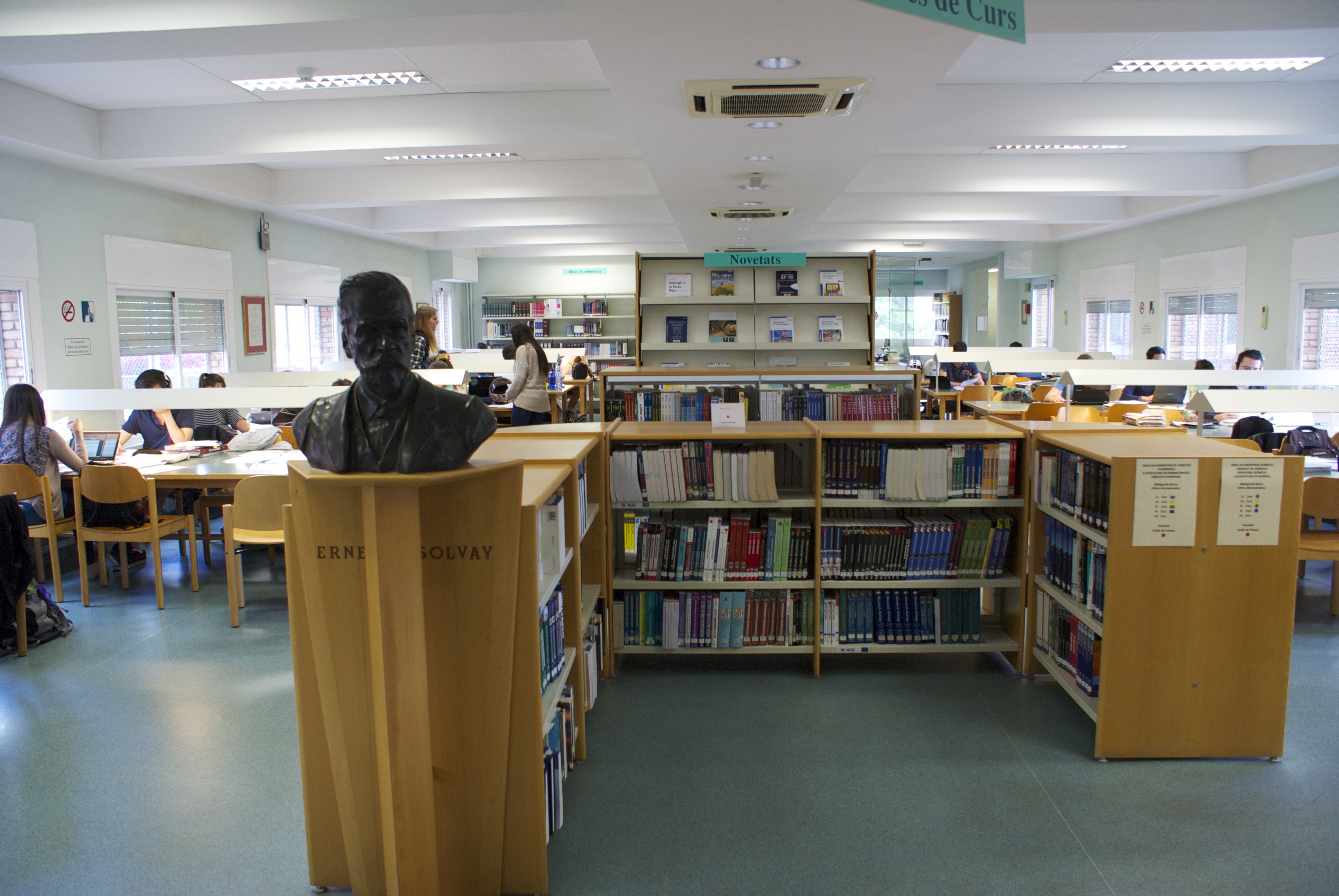 IQS Biblioteca